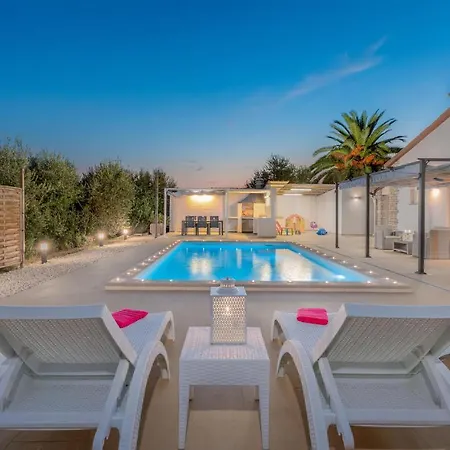 Awesome In Holiday home *